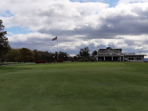 Country Club «Elkview Country Club», reviews and photos, 161 Country Club Rd, Greenfield Township, PA 18407, USA