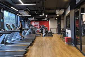 Jetts 24 Hour Fitness - Silom Connect image