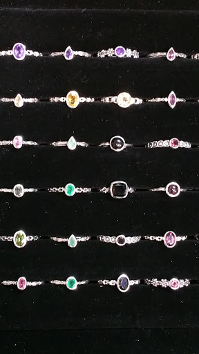 Beadles Gemstones, Crystals, Beads & Jewelry