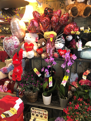 Florist «Affordable Flowers», reviews and photos, 33289 Woodward Ave, Birmingham, MI 48009, USA