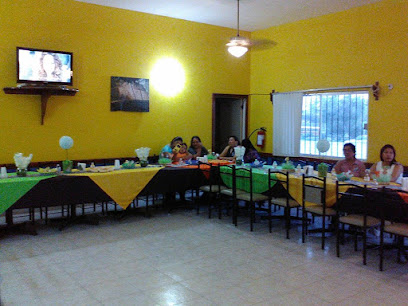 Restaurante Campestre - Carr. Costera del Golfo, Zona Centro, 87760 Soto la Marina, Tamps., Mexico