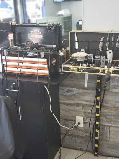 Barber Shop «Positive Image Barbershop», reviews and photos, 3657 Chamblee Dunwoody Rd, Chamblee, GA 30341, USA