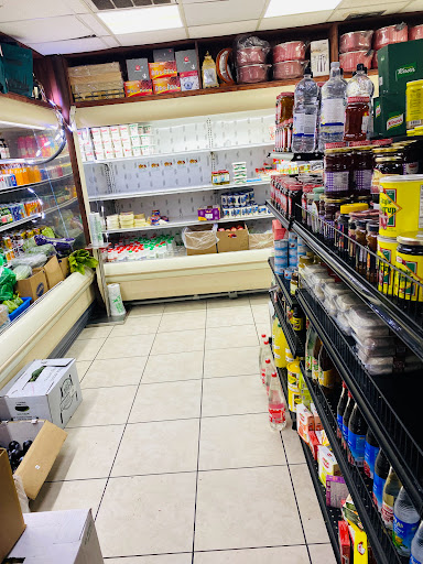 Mediterranean Restaurant «Amana Food Market», reviews and photos, 4815 E Busch Blvd #112, Tampa, FL 33617, USA