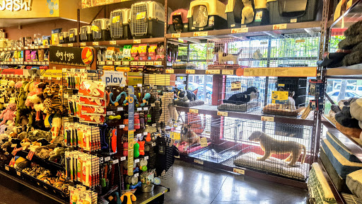 Pet Supply Store «Pet Food Express», reviews and photos, 6398 Telegraph Ave, Oakland, CA 94609, USA