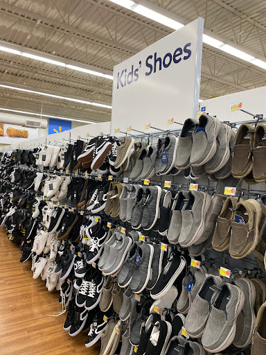 Discount Store «Walmart», reviews and photos, 2595 E Imperial Hwy, Brea, CA 92821, USA