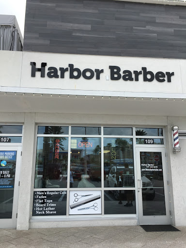Barber Shop «Harbor Barber & Salon», reviews and photos, 25 Causeway Blvd #6, Clearwater Beach, FL 33767, USA