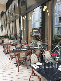 Atmosphère du Restaurant français MORDU Saint Germain des Prés - Paris - n°4