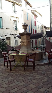 Atmosphère du Restaurant français Restaurant La Fontaine à Le Val - n°8