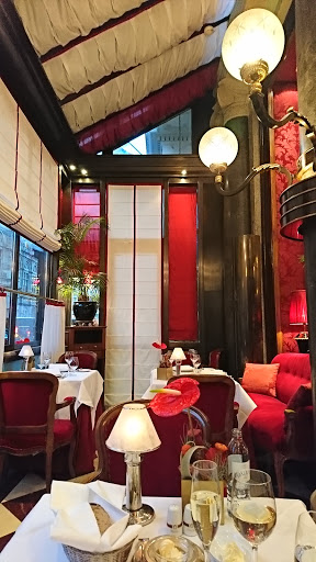 Restaurant Rote Bar