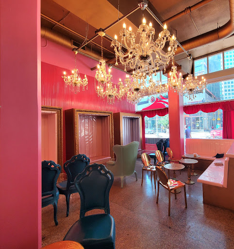 Bakery «Colossal Cupcakes», reviews and photos, 528 Euclid Ave, Cleveland, OH 44114, USA