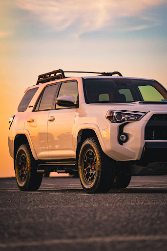 Toyota Dealer «Sunrise Toyota», reviews and photos, 3984 Sunrise Hwy, Oakdale, NY 11769, USA