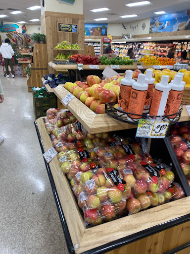 Shopping Mall «La Jolla Village Square», reviews and photos, 8657 Villa La Jolla Dr, La Jolla, CA 92037, USA