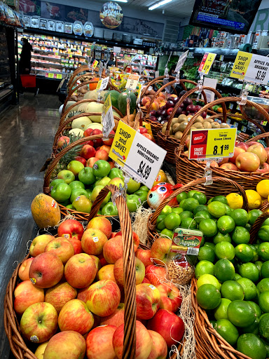 Supermarket «Associated Marketplace», reviews and photos, 905 Franklin Ave, Brooklyn, NY 11225, USA