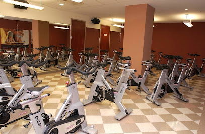 Healthtrax Fitness & Wellness - 1300 Franklin Ave, Garden City, NY 11530
