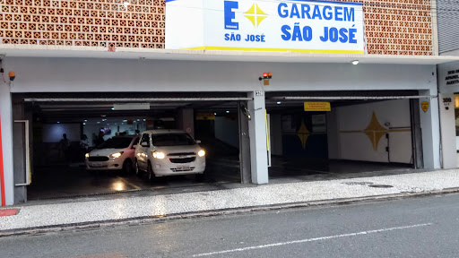 Garagem Curitiba