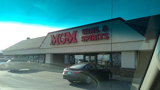 MGM Wine & Spirits, 14173 Commerce Ave, Prior Lake, MN 55372, USA, 