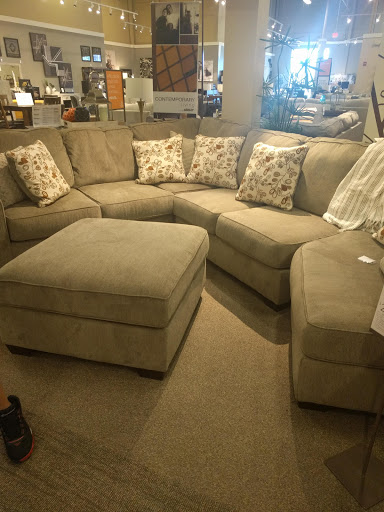 Furniture Store «Ashley HomeStore», reviews and photos, 2787 W Market St, Fairlawn, OH 44333, USA