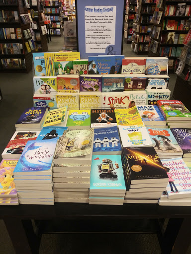 Book Store «Barnes & Noble», reviews and photos, 3400 Forest Dr, Columbia, SC 29204, USA