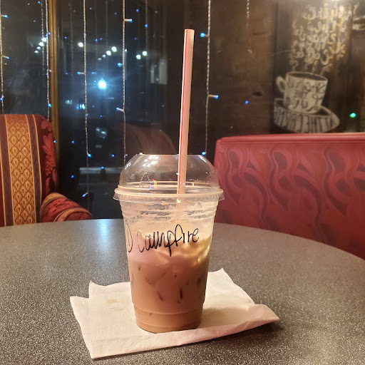 Coffee Shop «The Creme Coffee House», reviews and photos, 109 E 2nd St, Owensboro, KY 42303, USA