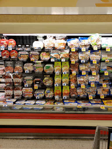 Grocery Store «Stop & Shop», reviews and photos, 2360 Lakewood Rd, Toms River, NJ 08755, USA