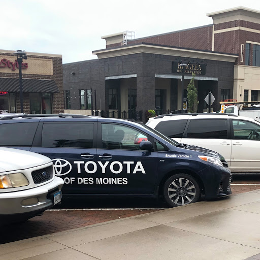 Car Dealer «Toyota of Des Moines», reviews and photos, 1650 SE 37th St, Grimes, IA 50111, USA