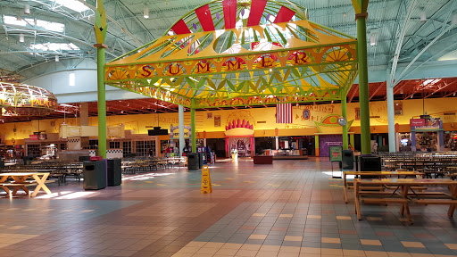 Outlet Mall «St. Louis Outlet Mall», reviews and photos, 5555 St.Louis Mills Blvd, Hazelwood, MO 63042, USA
