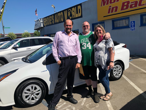 Used Car Dealer «Eddies Auto World», reviews and photos, 4889 N Blackstone Ave, Fresno, CA 93726, USA