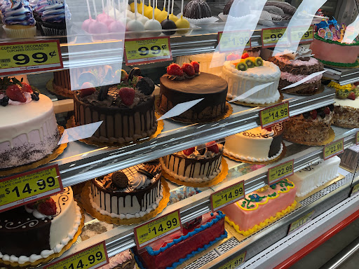 Grocery Store «El Super», reviews and photos, 315 San Fernando Mission Blvd, San Fernando, CA 91340, USA