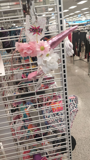 Clothing Store «Ross Dress for Less», reviews and photos, 3425 E Foothill Blvd, Pasadena, CA 91107, USA