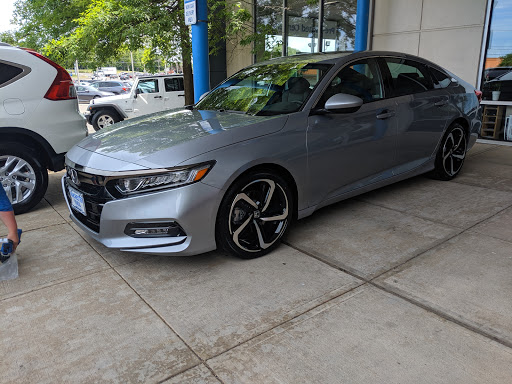 Honda Dealer «Manchester Honda», reviews and photos, 24 Adams St, Manchester, CT 06042, USA