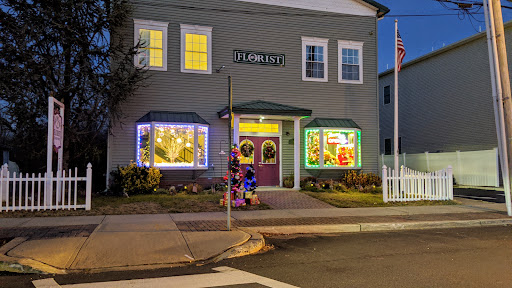 Sweet William & Thyme, 19 E Railroad Ave, Jamesburg, NJ 08831, USA, 