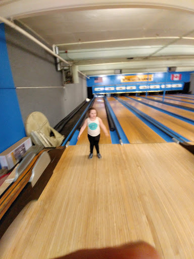 Bowling Alley «Riverwalk Lanes & Games», reviews and photos, 11 High St, Amesbury, MA 01913, USA