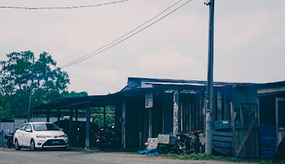 Kedai Makanan Laut Kering