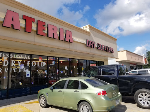 Dry Cleaner «North Eldridge Washateria», reviews and photos, 11131 N Eldridge Pkwy # 100, Houston, TX 77065, USA