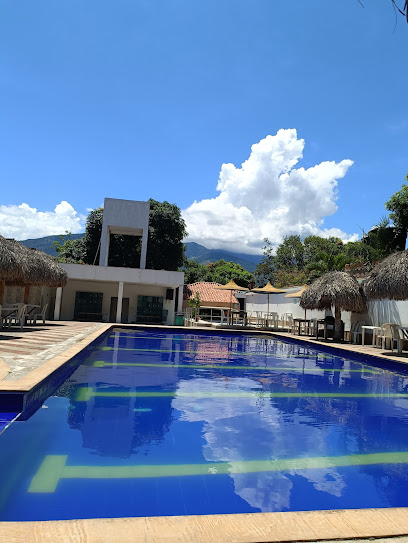 Centro Recreacional y Restaurante La Cristalina