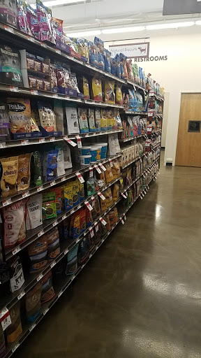 Pet Supply Store «Pet Supplies Plus», reviews and photos, 1970 Portage Trail, Cuyahoga Falls, OH 44223, USA