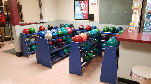 Bowling Alley «Trindle Bowl», reviews and photos, 4695 E Trindle Rd, Mechanicsburg, PA 17050, USA