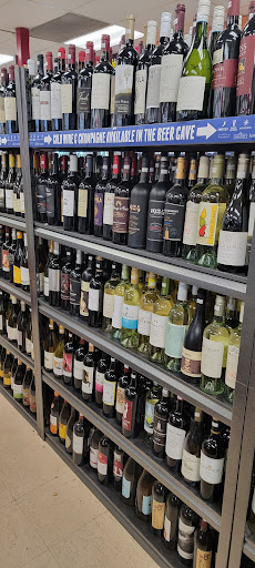 Convenience Store «Convenient Food Mart», reviews and photos, 27112 Detroit Ave, Cleveland, OH 44145, USA