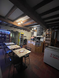 Atmosphère du Restaurant français Les Délices de L'Estuaire à Talmont-sur-Gironde - n°4