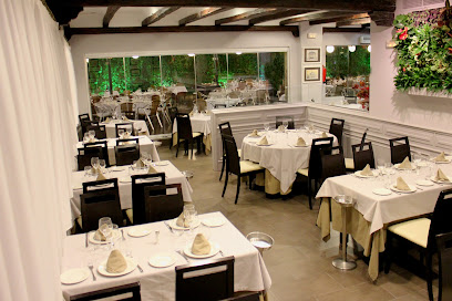 La Española Restaurant - Av. de Juan XXIII, 5, 28224 Pozuelo de Alarcón, Madrid, Spain