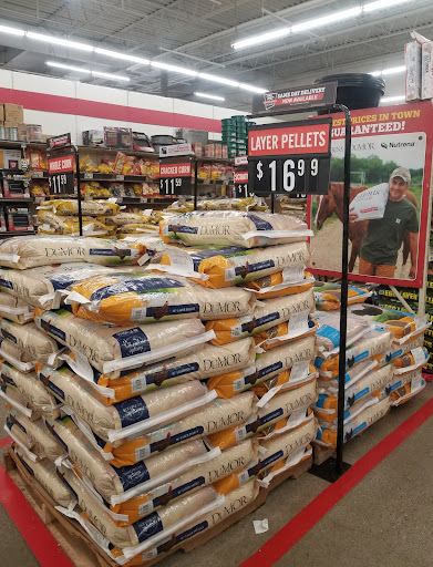 Home Improvement Store «Tractor Supply Co.», reviews and photos, 3000 Van Horn Rd, Trenton, MI 48183, USA