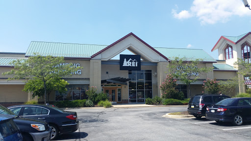 Camping Store «REI», reviews and photos, 63 W Aylesbury Rd, Timonium, MD 21093, USA