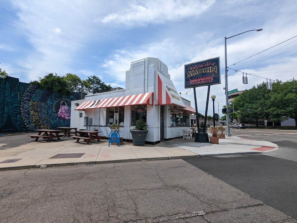 Smokin Bar-B-Que 45402