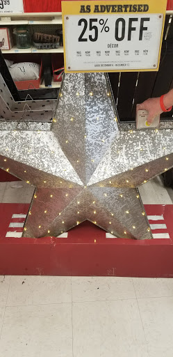 Home Improvement Store «Tractor Supply Co.», reviews and photos, 540 10th St #150, Floresville, TX 78114, USA