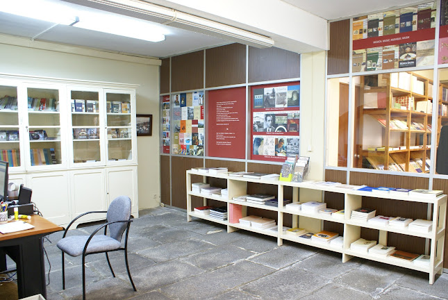 Avaliações doLivraria Edições DRC Livros da Madeira em Funchal - Livraria