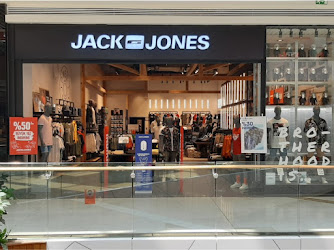 JACK & JONES