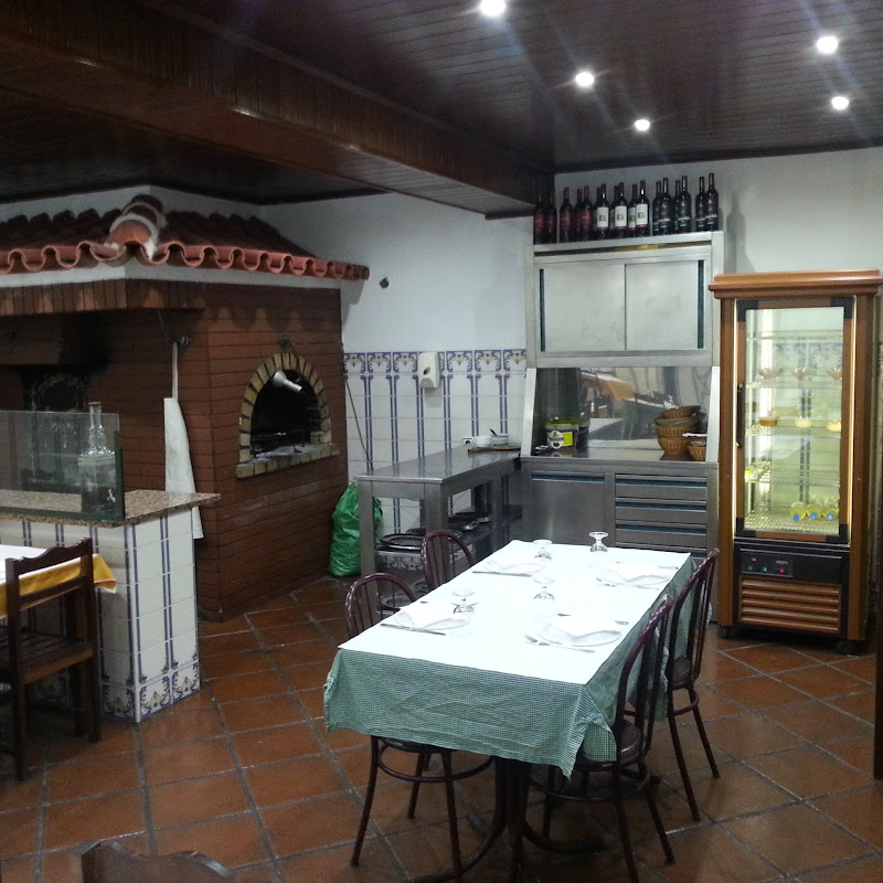Tolan, Restaurante