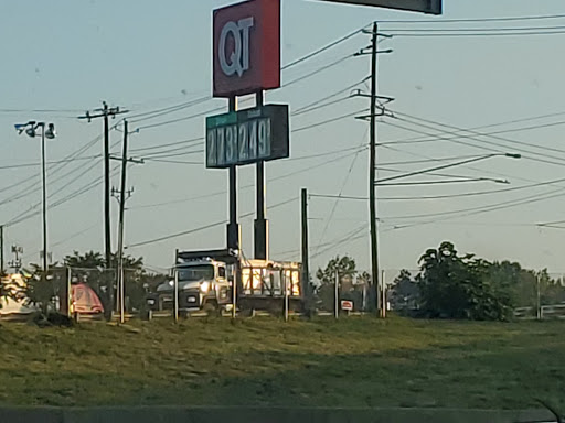 Gas Station «QuikTrip», reviews and photos, 5500 Buford Hwy NE, Doraville, GA 30340, USA