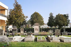 Cimitero Comunale del Pino - Firenze - Quartiere 3 Gavinana image
