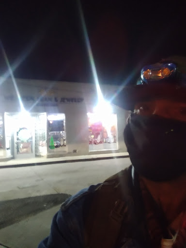 Pawn Shop «Western Loan & Jewelry», reviews and photos, 1524 Del Paso Blvd, Sacramento, CA 95815, USA